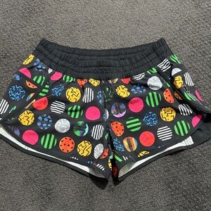 Lululemon Seawheeze tracker shorts size 12 euc